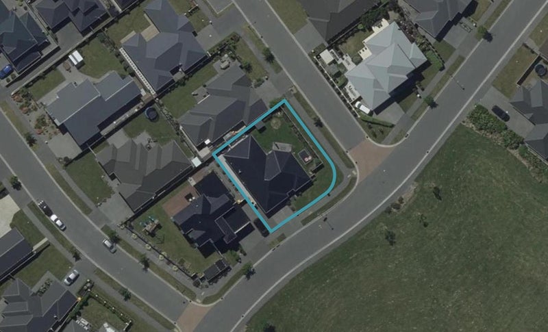 43 Josephine Crescent, Aidanfield, Christchurch - Carousel 1