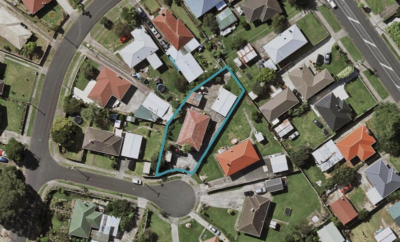 4 Windsor Place, Otara, Auckland - Carousel 1