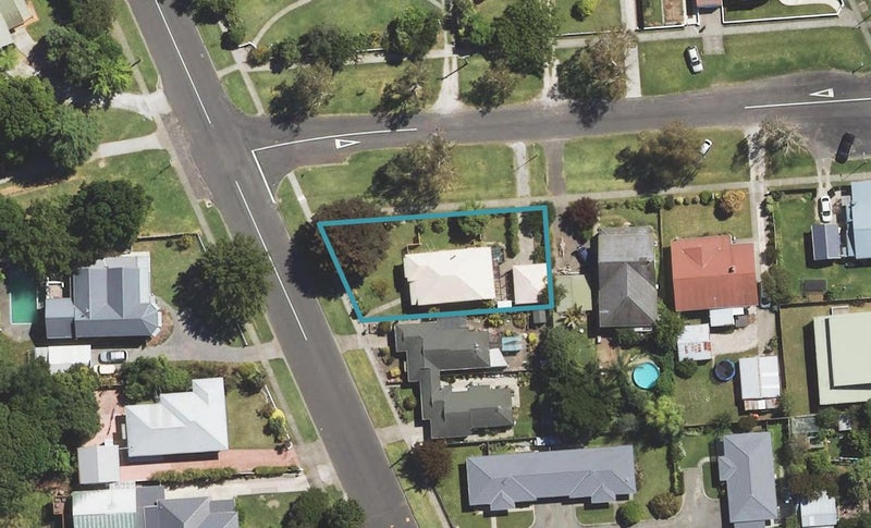 47 Stout Street, Whataupoko, Gisborne - Carousel 1