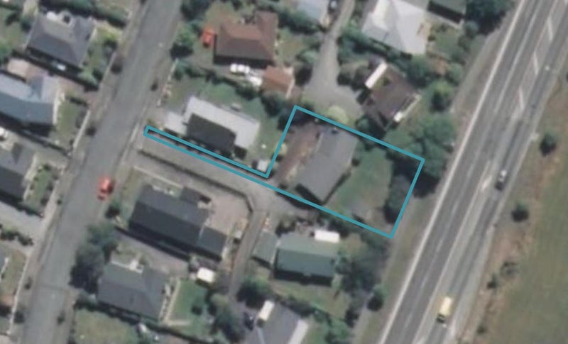11 Cook Street, Oceanview, Timaru - Carousel 1