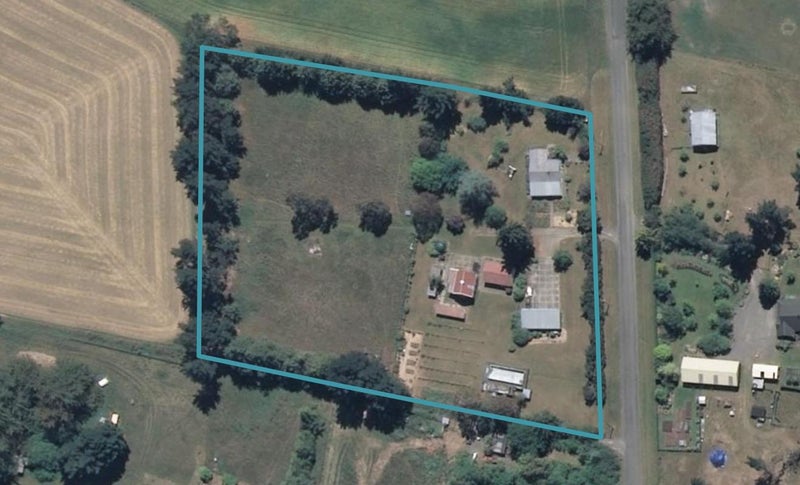 15 Kennedys Hill Road, Fernside, Rangiora - Carousel 1