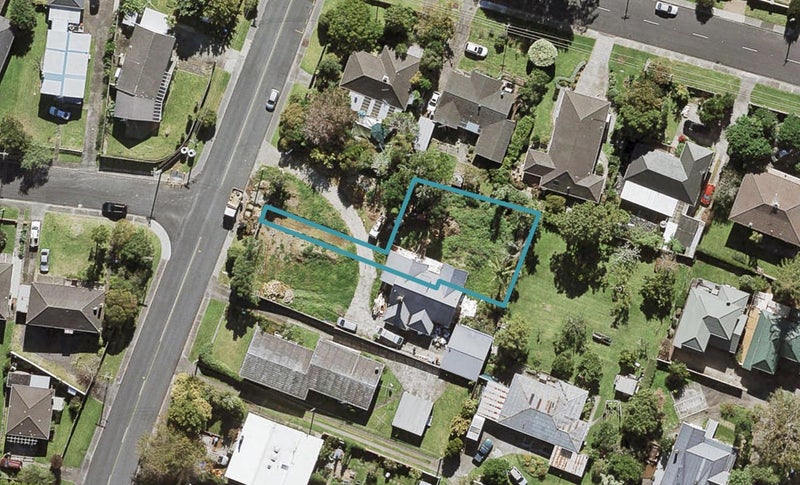 74A Stamford Park Road, Mount Roskill, Auckland - Carousel 1