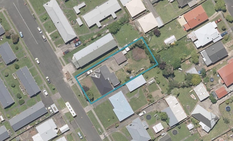 7 Kawakawa Street, Whanganui East, Whanganui - Carousel 1