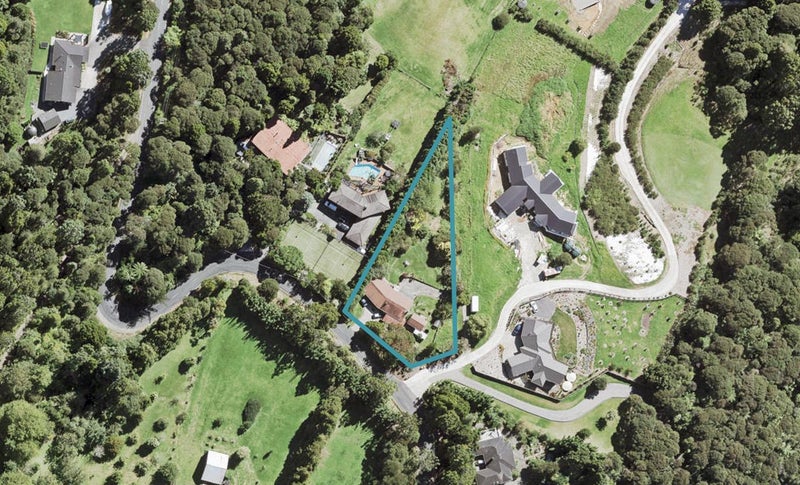 114 Carter Road, Oratia, Auckland - Carousel 1