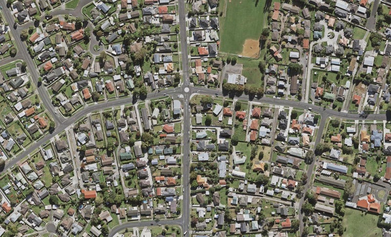 100 Hillside Road, Papatoetoe, Auckland - Carousel 1
