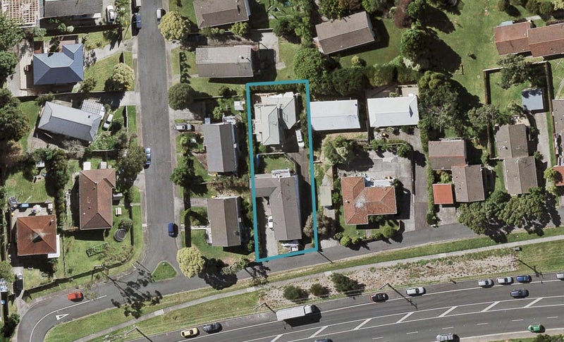 2/253 Wairau Road, Tōtara Vale, Auckland - Carousel 1