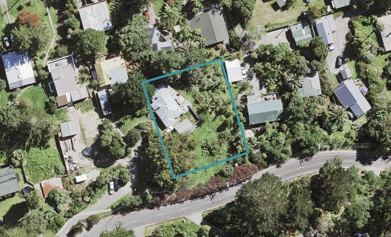 150 Victory Road, Laingholm, Auckland - Carousel 1