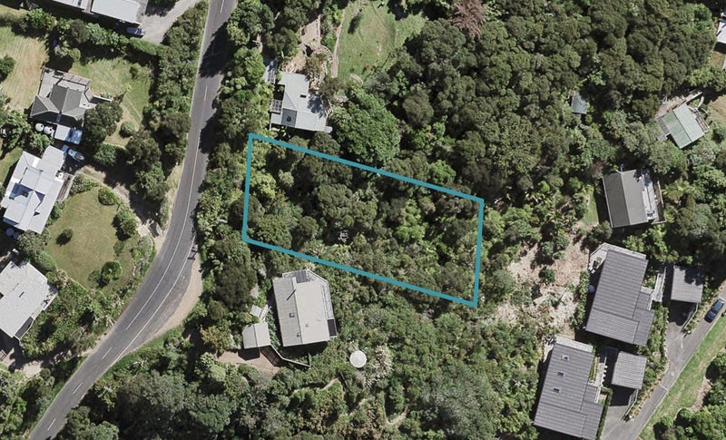 37 Cory Road, Palm Beach, Waiheke Island - Carousel 1