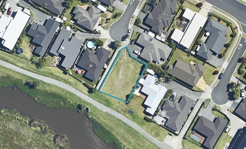5 Eloise Court, Papamoa Beach, Papamoa - Carousel 1