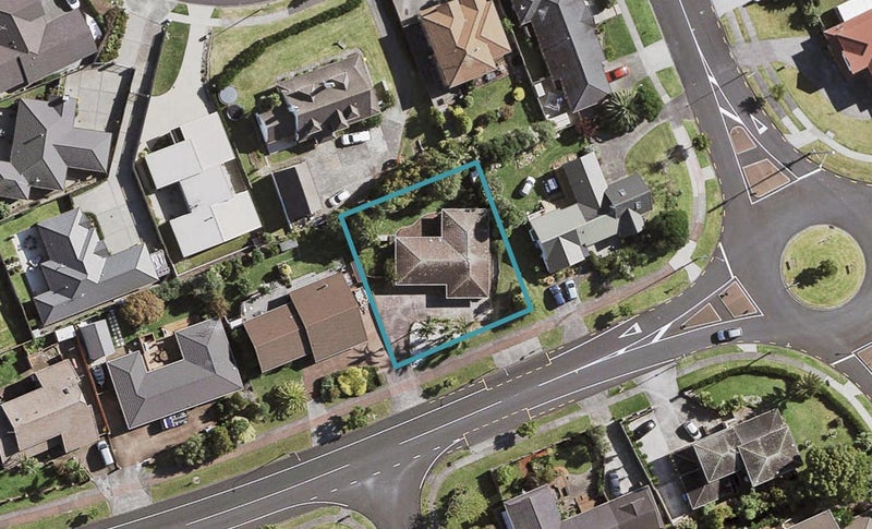92 Charles Prevost Drive, The Gardens, Auckland - Carousel 1