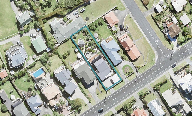 1340 Whangaparaoa Road, Army Bay, Whangaparaoa - Carousel 1
