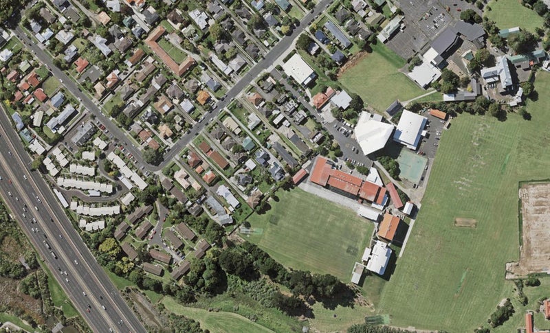 50A Dominion Street, Takapuna, Auckland - Carousel 1