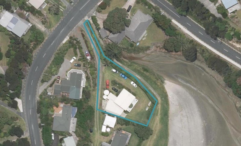 44 Wintle Street, Mangawhai Heads, Mangawhai - Carousel 1