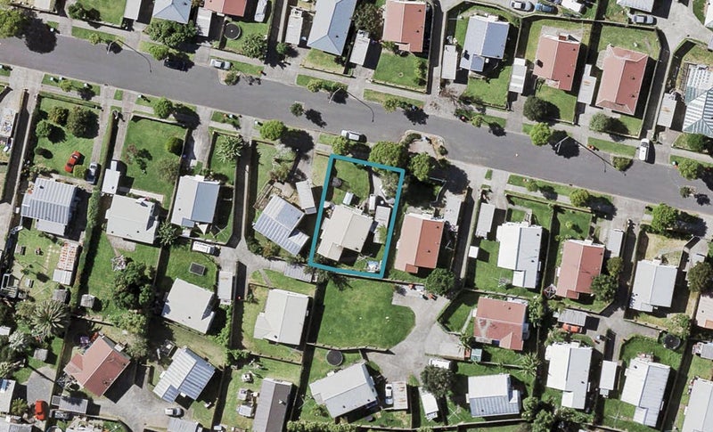 55 Maybury Street, Point England, Auckland - Carousel 1