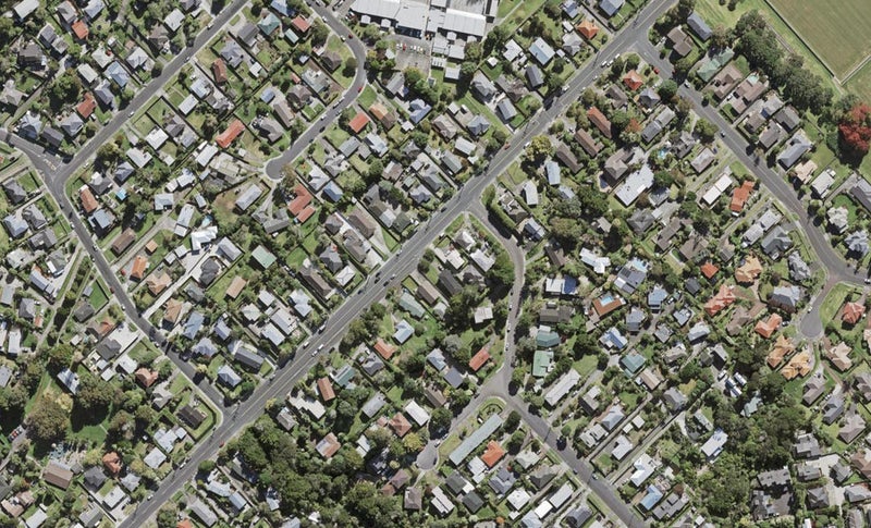 2/79 Archers Road, Hillcrest, Auckland - Carousel 1