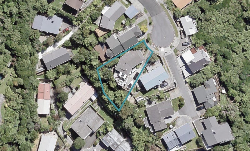 17 Eastview Grove, Normandale, Lower Hutt - Carousel 1