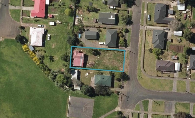 21 Mckinnon Crescent, Otangarei, Whangarei - Carousel 1