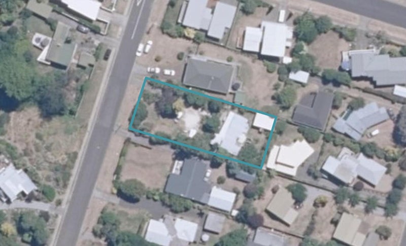 14 Otupai Street, Two Mile Bay, Taupo - Carousel 1