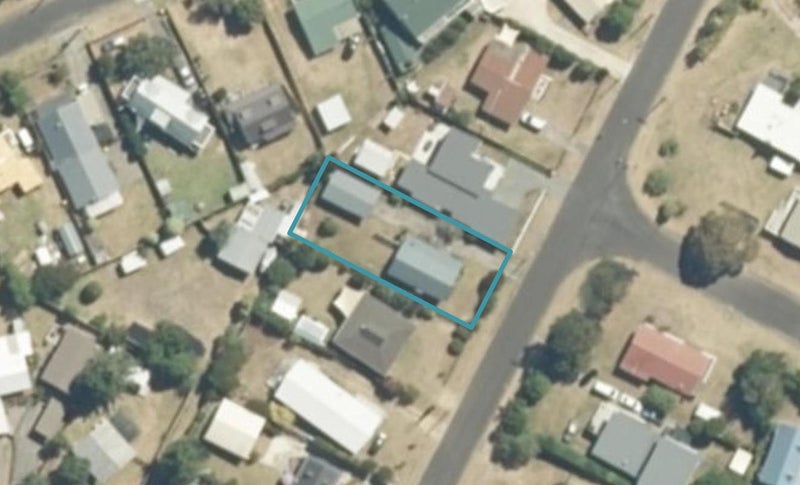 211 Hauturu Street, Whangamatā - Carousel 1