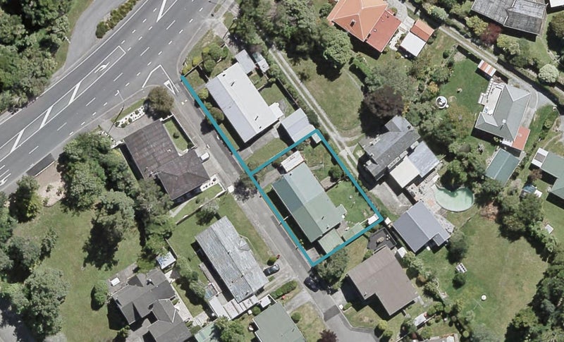 1/7 Cederholm Grove, Brown Owl, Upper Hutt - Carousel 1