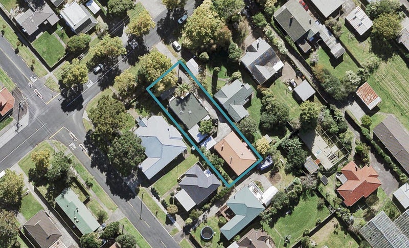 36B Seabrook Avenue, New Lynn, Auckland - Carousel 1