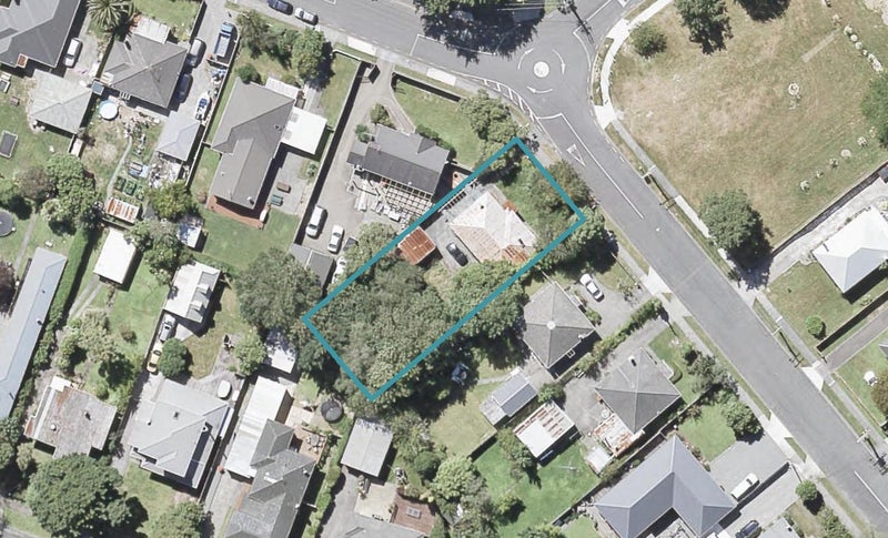 14 Homedale Road, Wainuiomata, Lower Hutt - Carousel 1