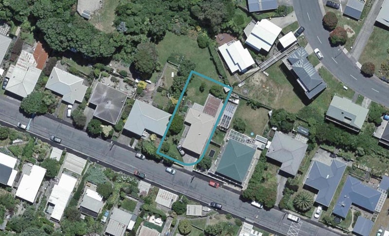 21A Robertson Street, Owhiro Bay, Wellington - Carousel 1