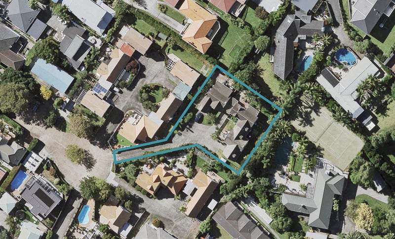 1/3 Elderwood Lane, Belmont, Auckland - Carousel 1