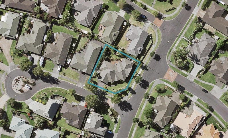 1 Nier Place, East Tamaki Heights, Auckland - Carousel 1