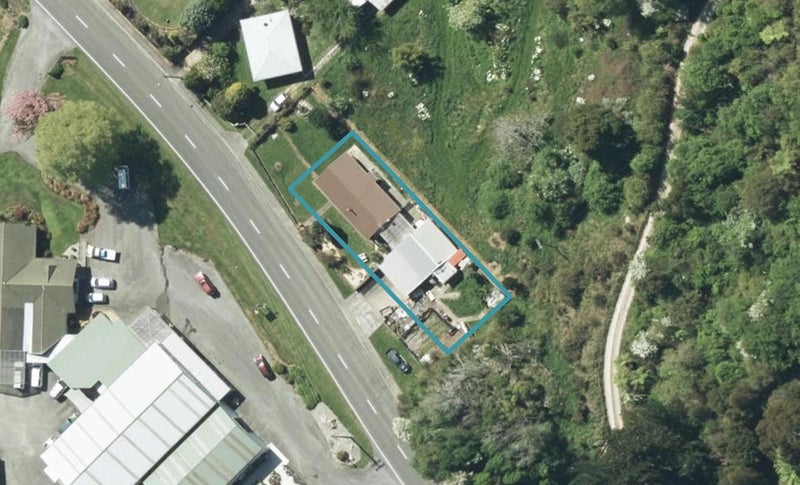 77 Meihana Street, Takaka - Carousel 1