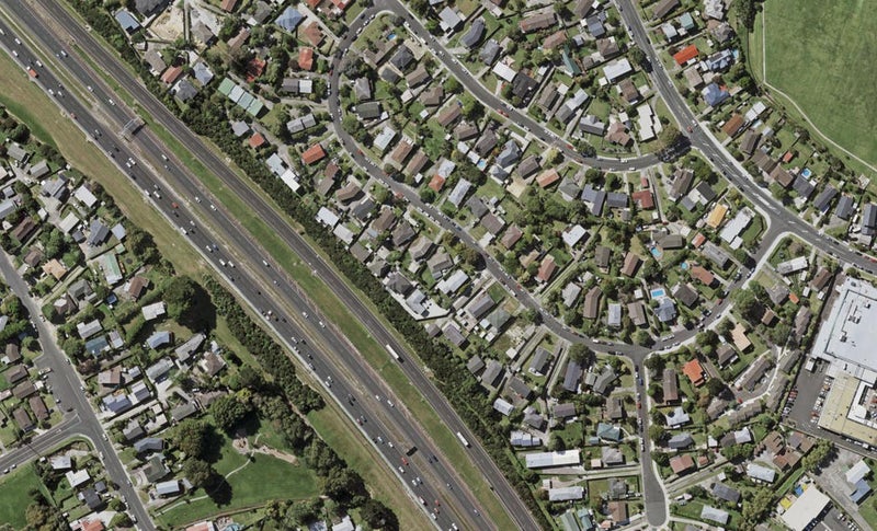 7/46 Cockayne Crescent, Sunnynook, Auckland - Carousel 1