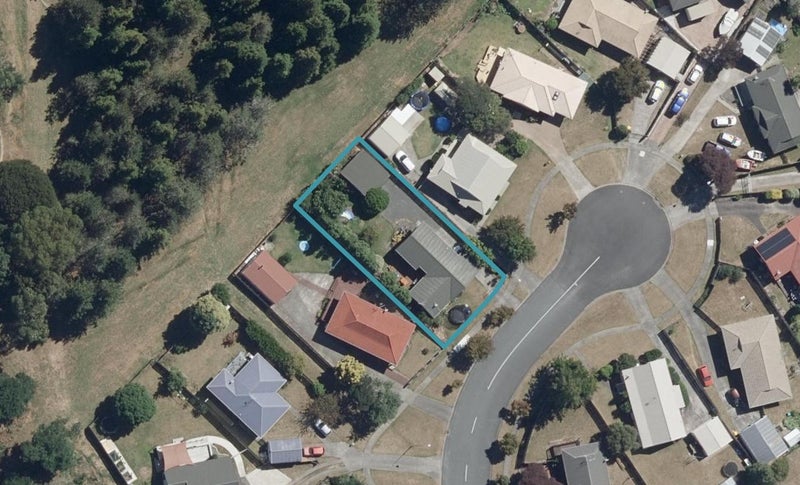 53 Balmerino Crescent, Pukete, Hamilton - Carousel 1