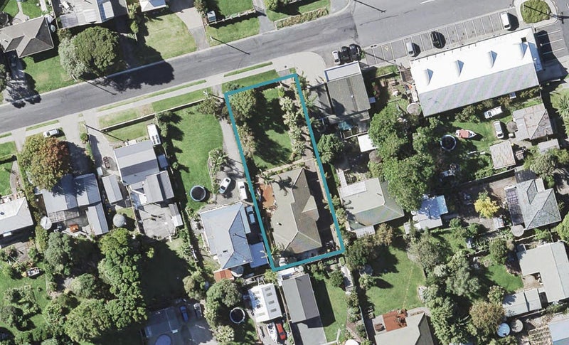 37 Third View Avenue, Beachlands, Auckland - Carousel 1