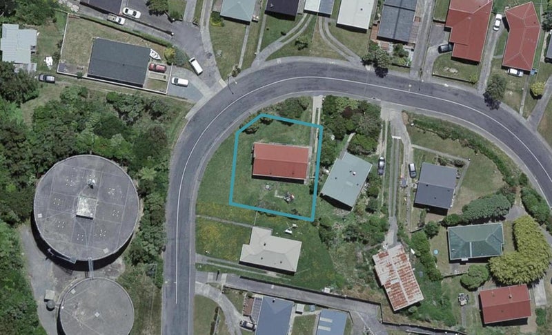 28 Ruskin Road, Newlands, Wellington - Carousel 1