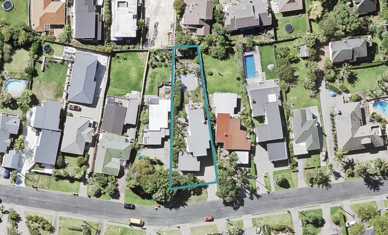 38 Braemar Road, Rothesay Bay, Auckland - Carousel 1