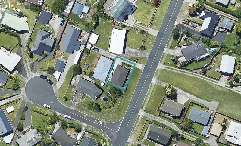 71 Coopers Road, Gate Pa, Tauranga - Carousel 1