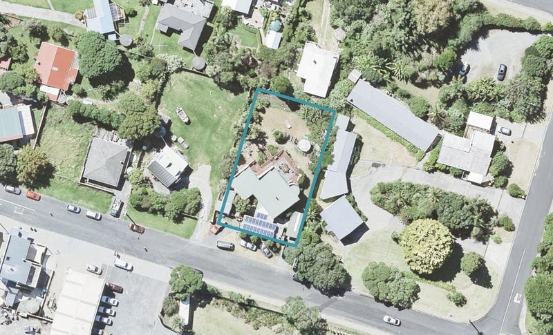 27 Cumberland Street, Leigh, Leigh - Carousel 1