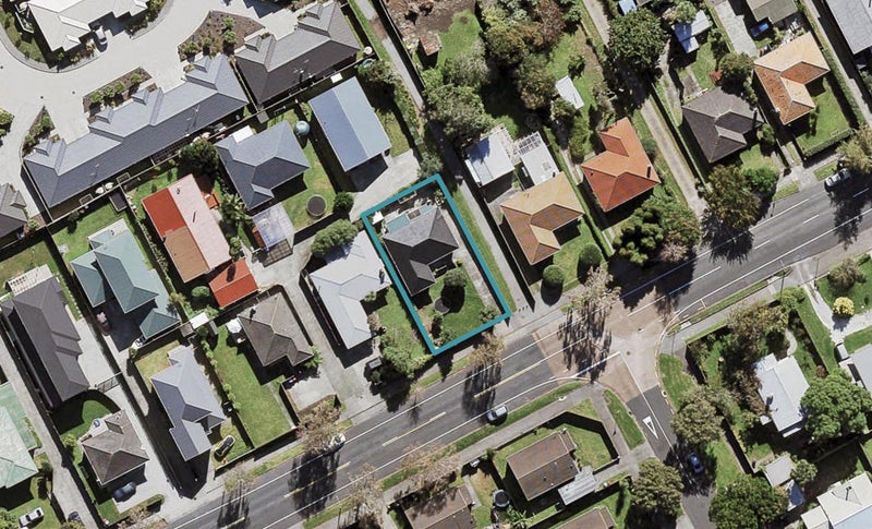 51 Avondale Road, Avondale, Auckland - Carousel 1