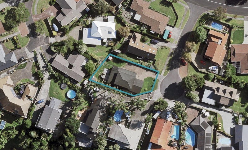 5 Gigi Place, Conifer Grove, Takanini - Carousel 1