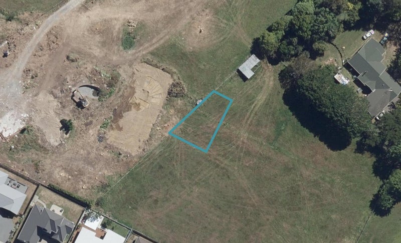 2/50 Maanihi Drive, Rototuna North, Hamilton - Carousel 1