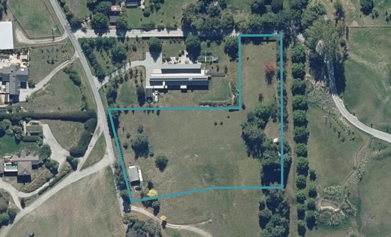 47 Rutherford Road, LAKE HAYES, QUEENSTOWN - Carousel 1