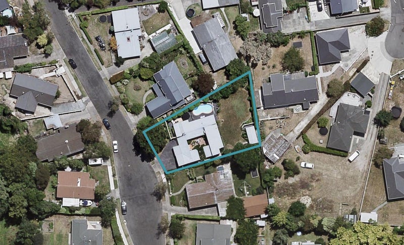 45 James Cook Street, Havelock North, Havelock North - Carousel 1