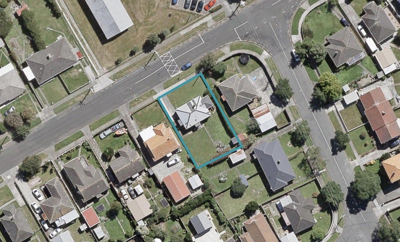 40 Churton Crescent, Taita, Lower Hutt - Carousel 1