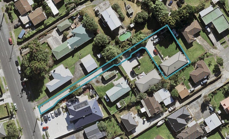 10C Robertson Road, Favona, Auckland - Carousel 1