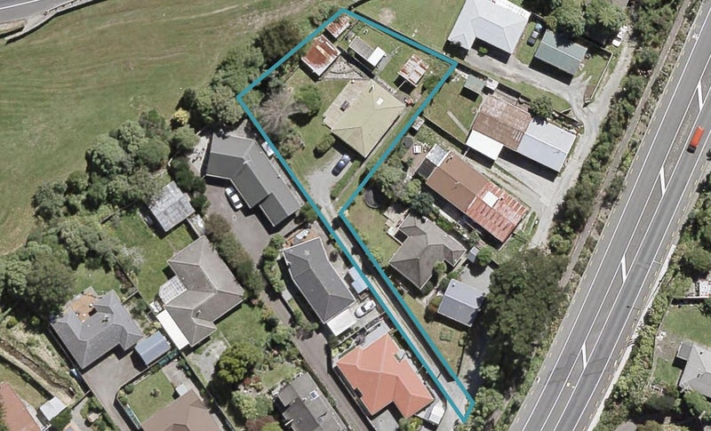 1167 Fergusson Drive, Clouston Park, Upper Hutt - Carousel 1