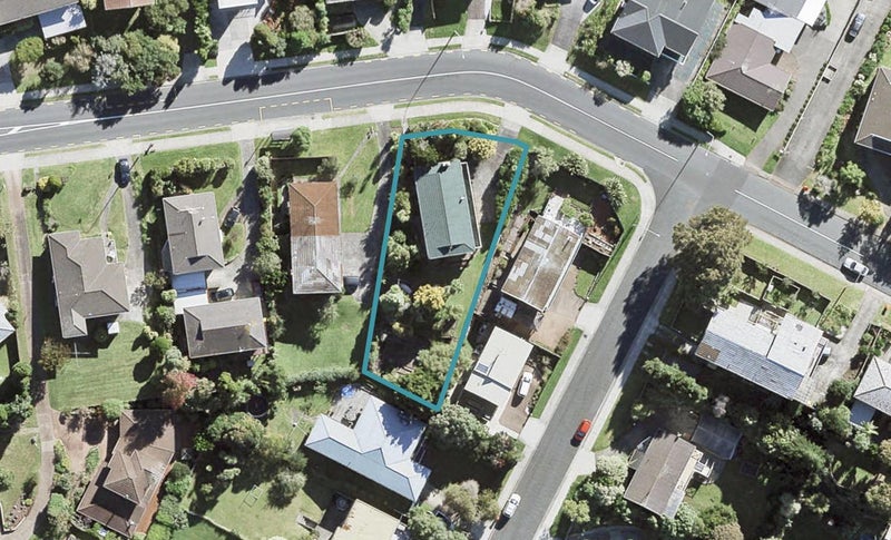 90 Glamorgan Drive, Torbay, Auckland - Carousel 1