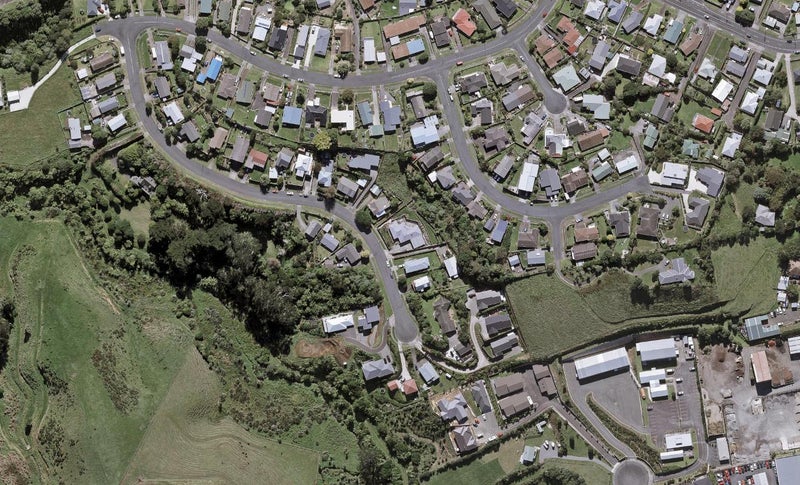 29 Hobart Drive, Spotswood, New Plymouth - Carousel 1
