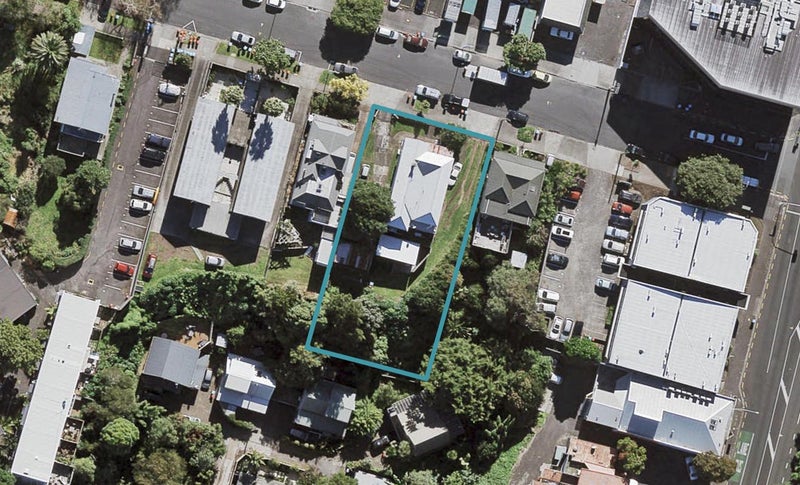 4 George Street, Mount Eden, Auckland - Carousel 1