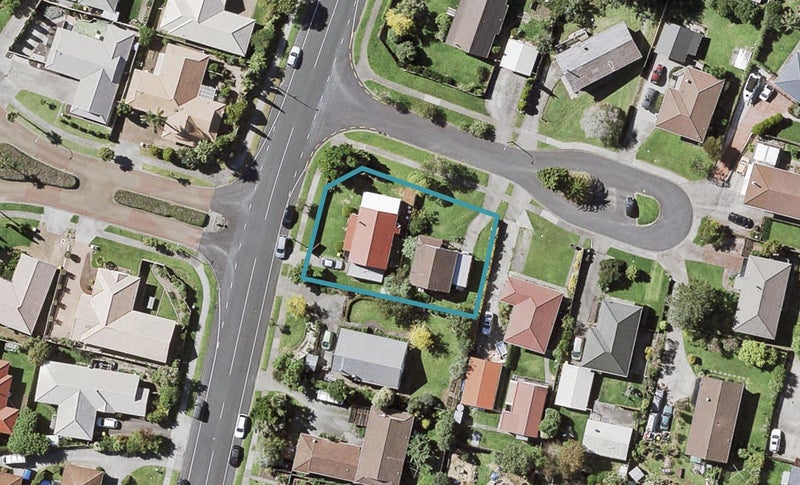2/36 Aberfeldy Avenue, Highland Park, Auckland - Carousel 1