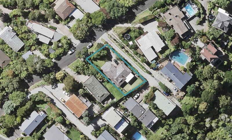 61 Braemar Road, Castor Bay, Auckland - Carousel 1
